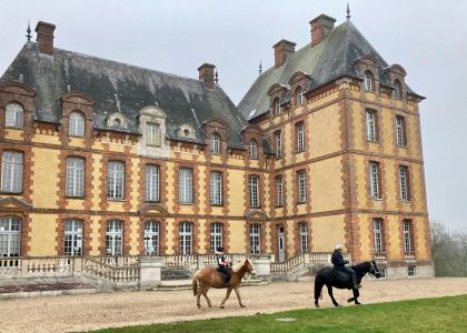 découvrir un château à cheval